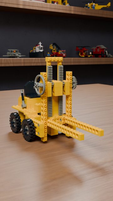 LEGO® 950 Fork Lift build video cover
